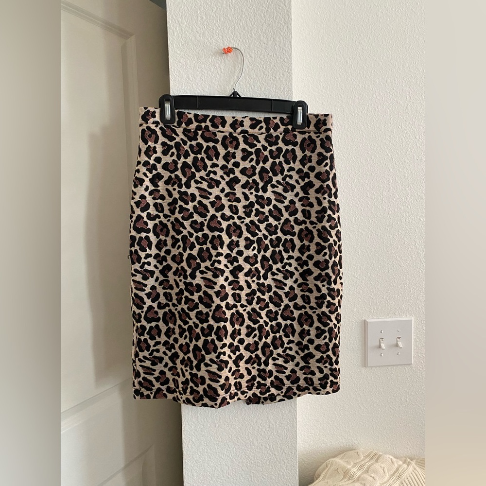 Anthropologie: Maeve Leopard Print Skirt Size Small